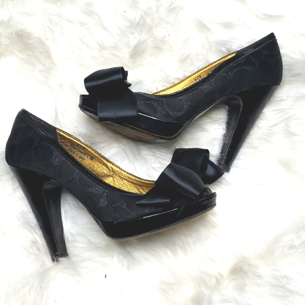 Coach Daisey Black Bow Peep Toe Heels 6.5